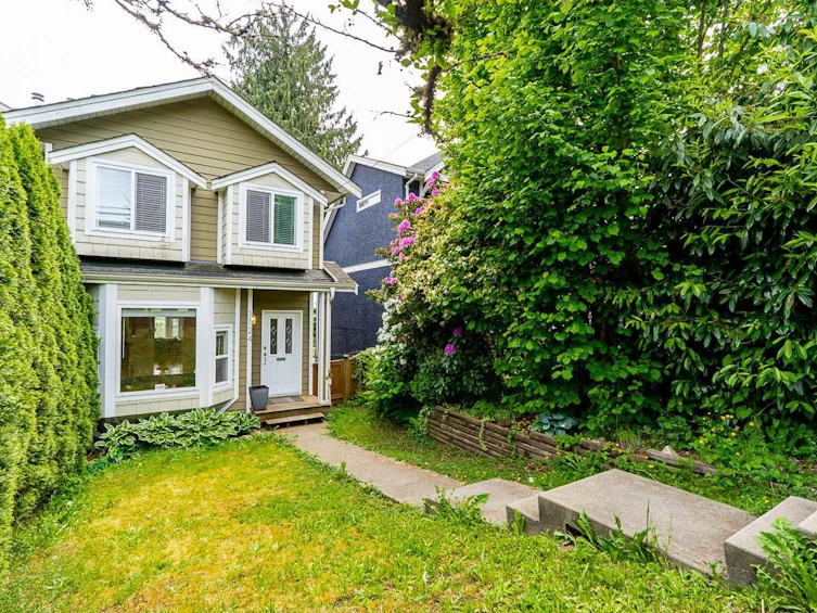 1124 Rochester Avenue, Coquitlam, BC, V3K 2X4 - 3