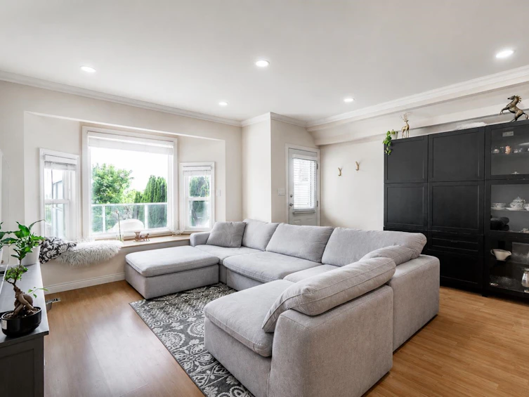 1124 Rochester Avenue, Coquitlam, BC, V3K 2X4 - 8