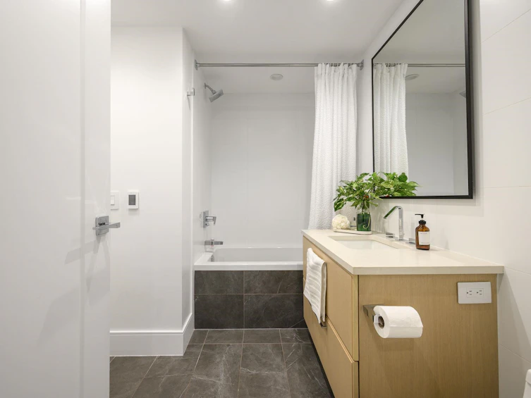 204-4675 Cambie Street, Vancouver, BC, V5Z 0J7 - 23