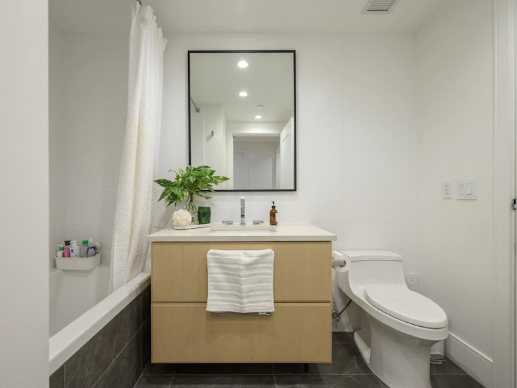 204-4675 Cambie Street, Vancouver, BC, V5Z 0J7 - 24