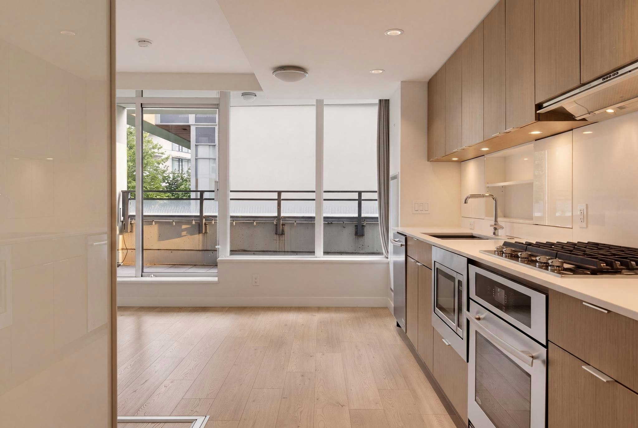 203-111 E 1st Avenue - 5