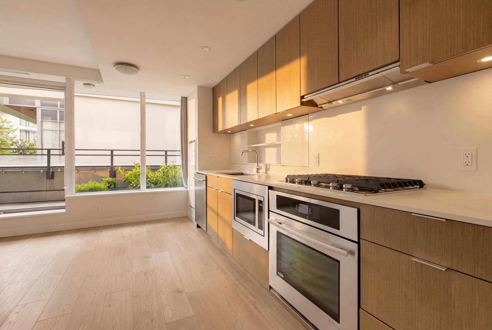 203-111 E 1st Avenue - 3