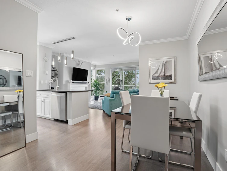 311-2020 E Kent Avenue South, Vancouver, BC, V5P 4X1 - 3