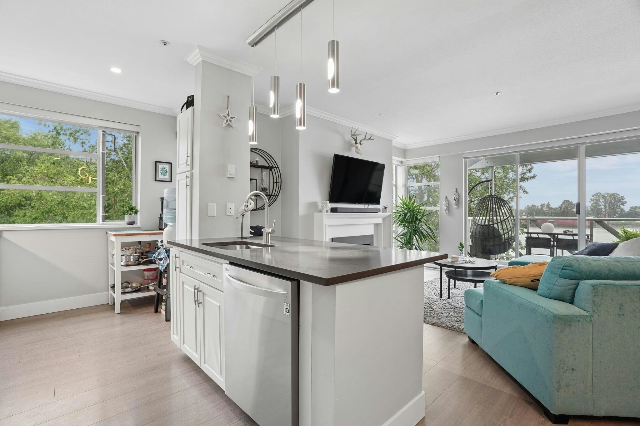 311-2020 E Kent Avenue South, Vancouver, BC, V5P 4X1 - 9