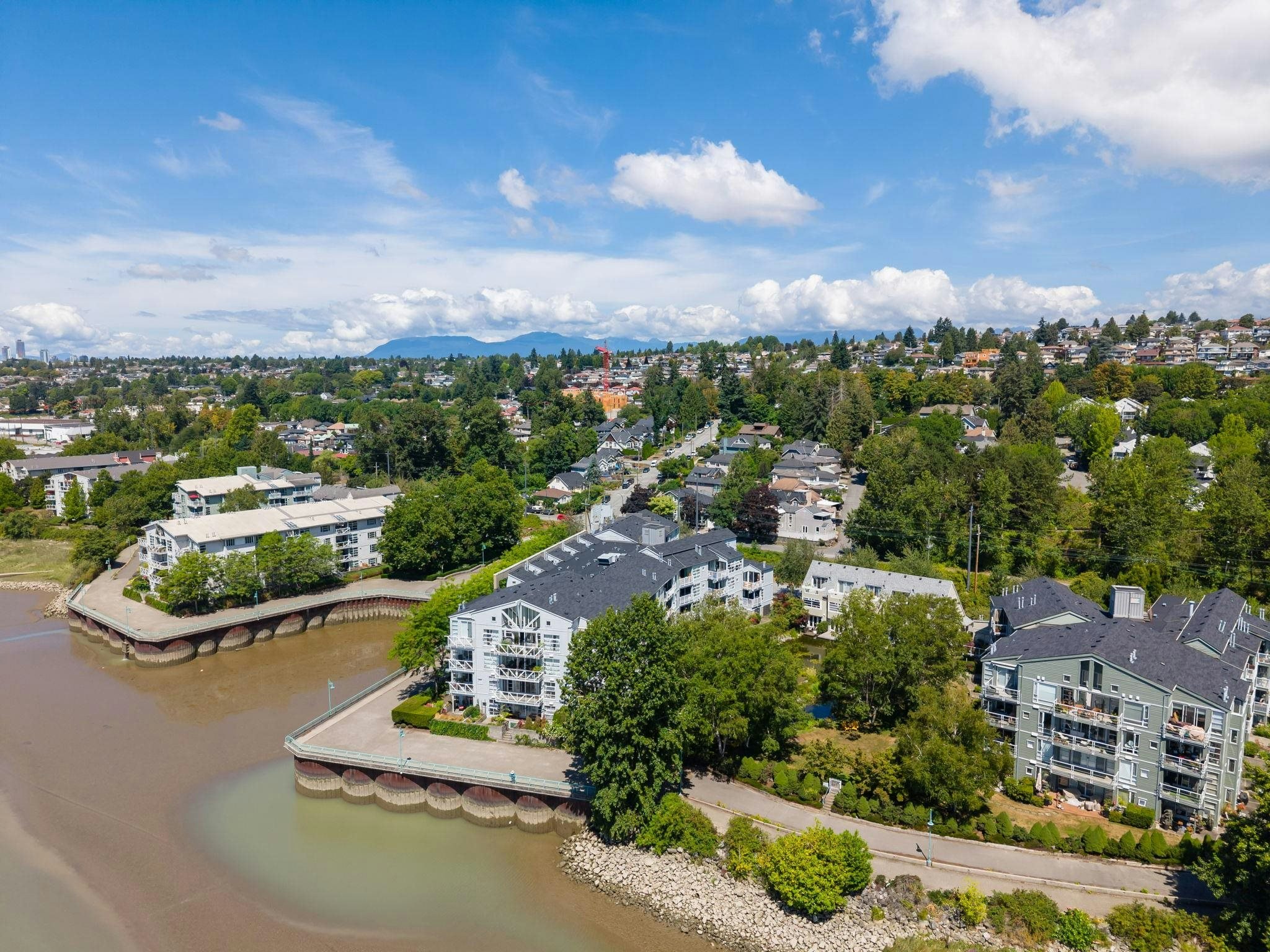 311-2020 E Kent Avenue South, Vancouver, BC, V5P 4X1 - 37