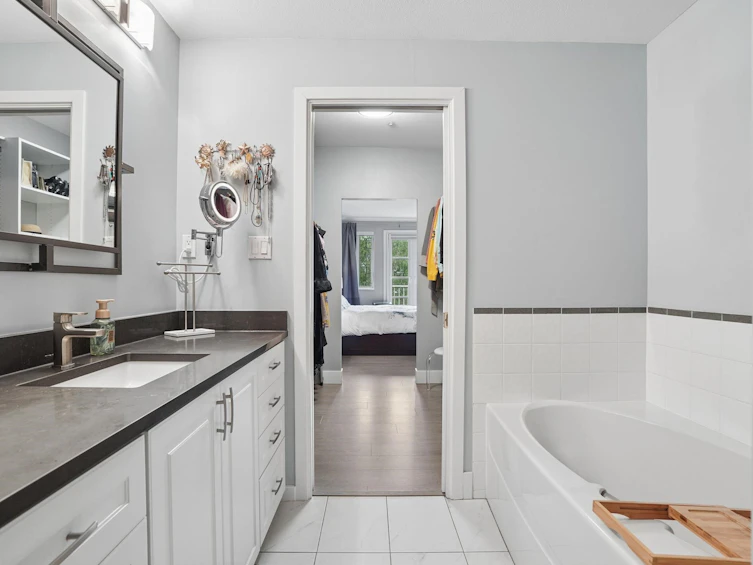 311-2020 E Kent Avenue South, Vancouver, BC, V5P 4X1 - 24