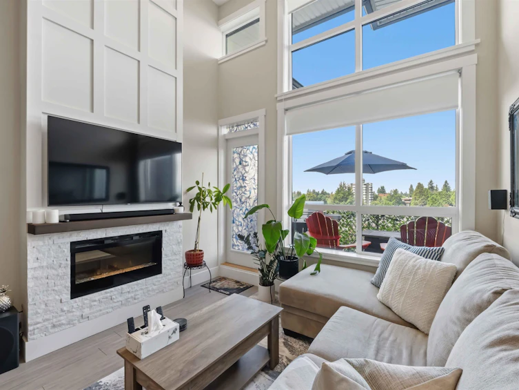 607-22335 Mcintosh Avenue, Maple Ridge, BC, V2X 3C2