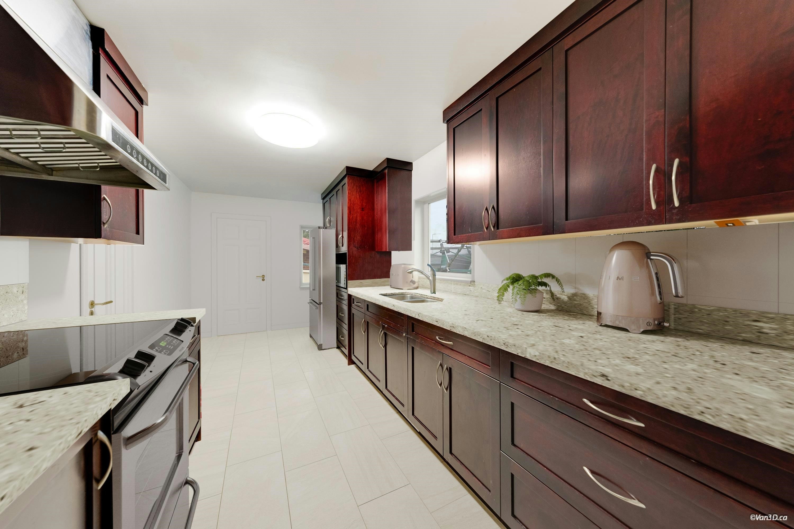 3342 Adanac Street, Vancouver, BC, V5K 2P3 - 3