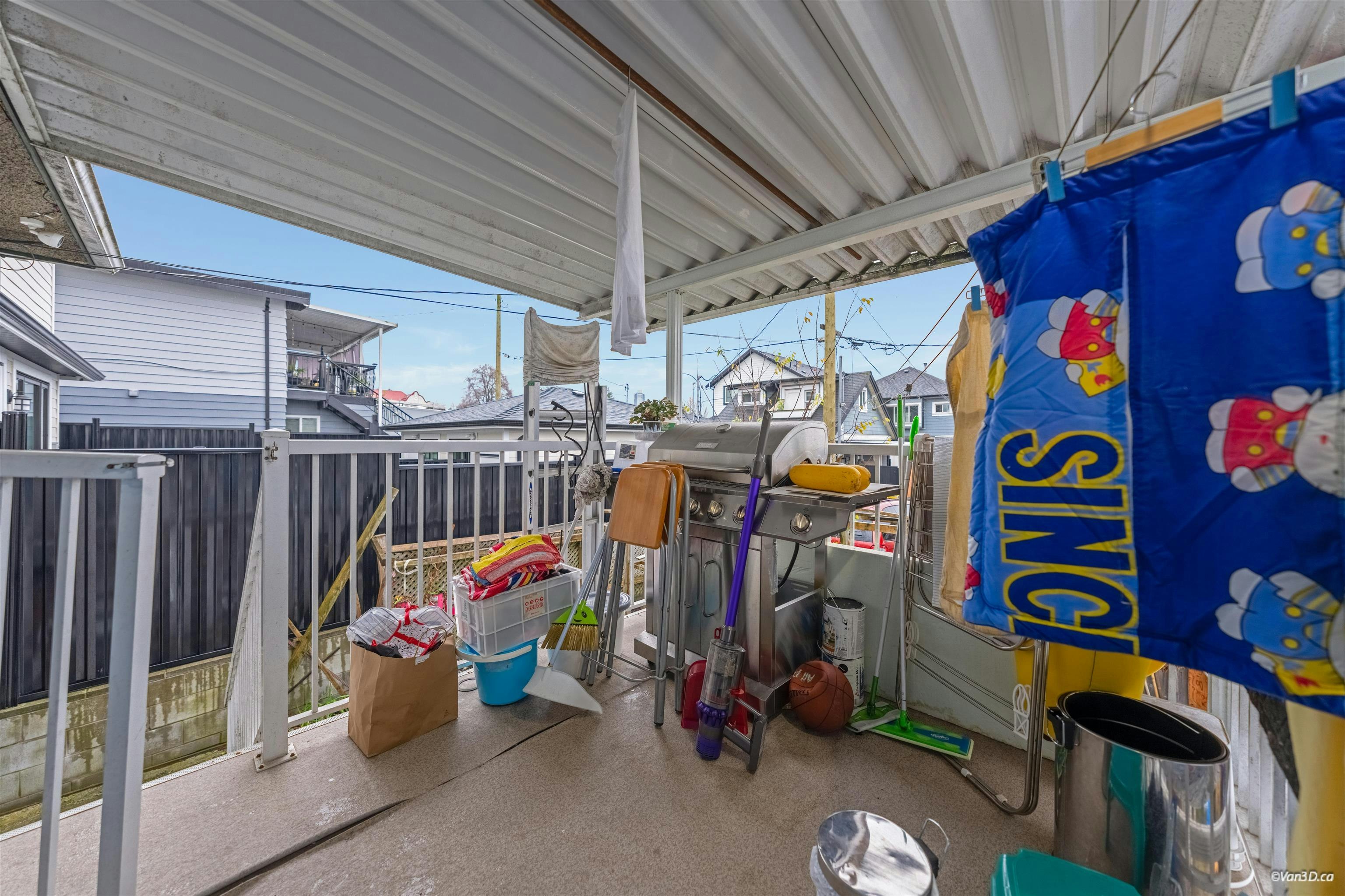 3342 Adanac Street, Vancouver, BC, V5K 2P3 - 17