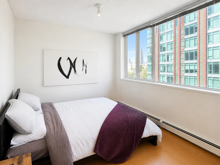 702-1325 Rolston Street, Vancouver, BC, V6B 0M2 - 3