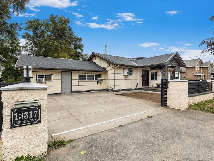 13317 84 Avenue, Surrey, BC, V3W 3H1 - 2