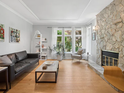 12498 202b Street - 2