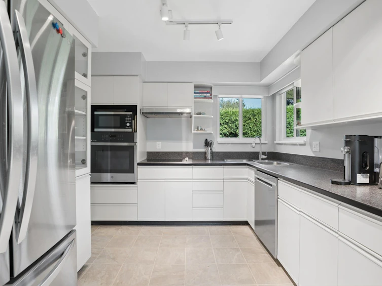 12498 202b Street, Maple Ridge, BC, V2X 9X3 - 11