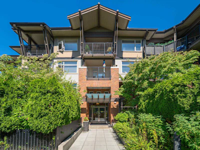 211-400 Klahanie Drive - 3