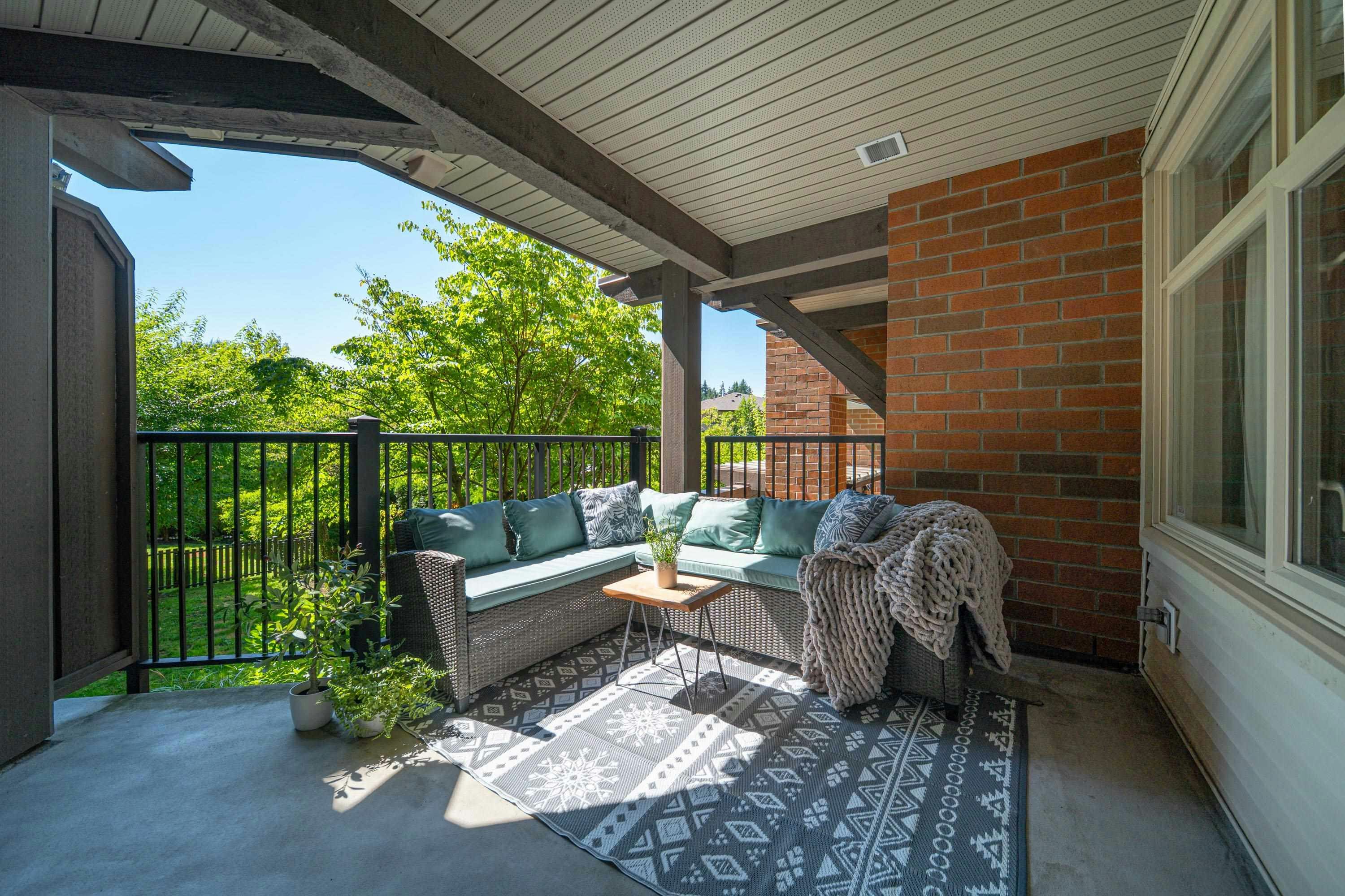 211-400 Klahanie Drive - 2