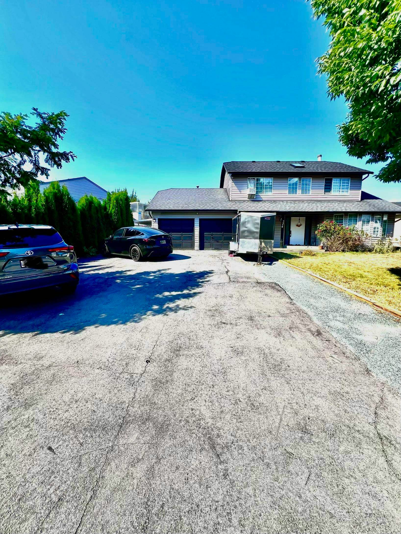 7376 123 Street, Surrey, BC, V3W 5S3