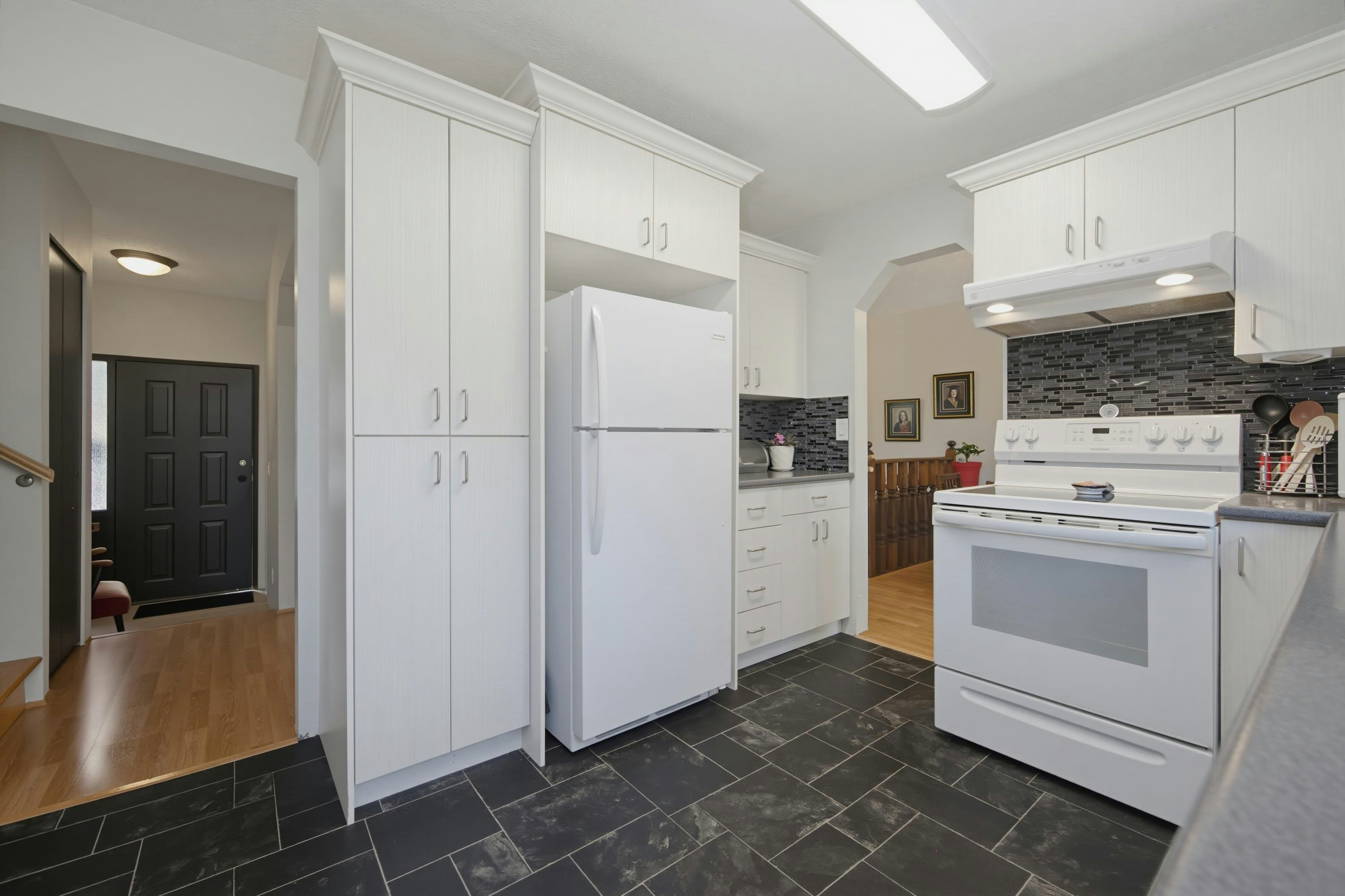 7340 Todd Crescent, Surrey, BC, V3W 7N6 - 14