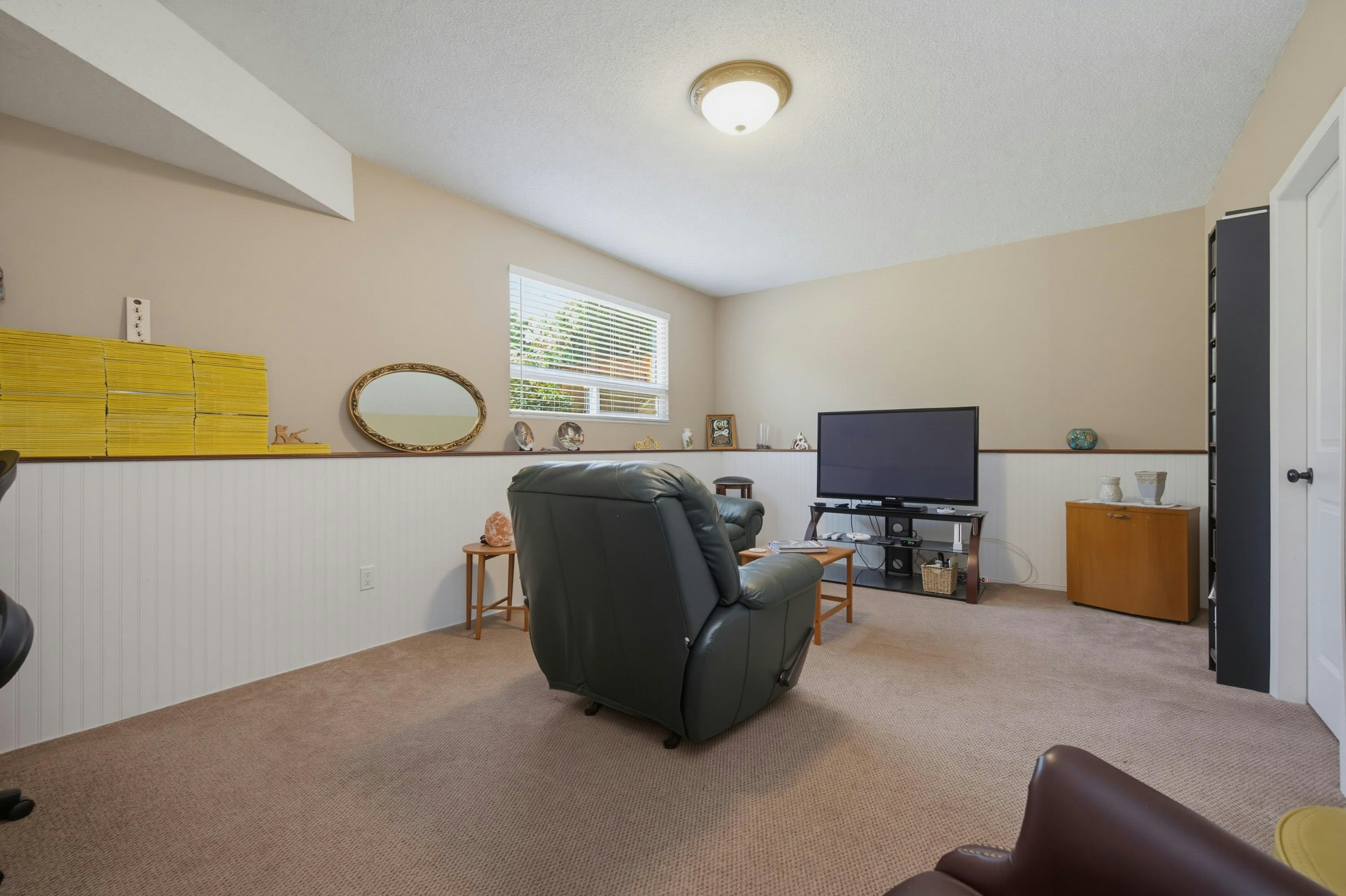 7340 Todd Crescent, Surrey, BC, V3W 7N6 - 21