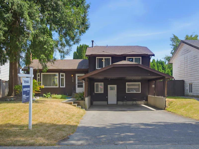7340 Todd Crescent - 3