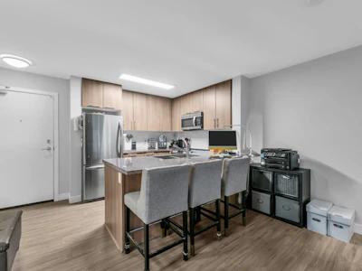 409-12075 Edge Street - 4