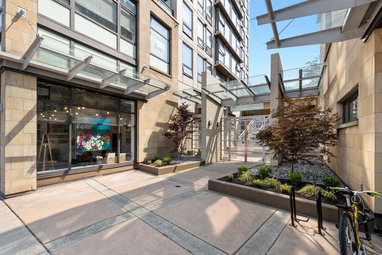707-1068 W Broadway - 5
