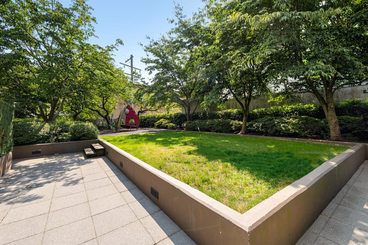 707-1068 W Broadway, Vancouver, BC, V6H 0A7 - 28