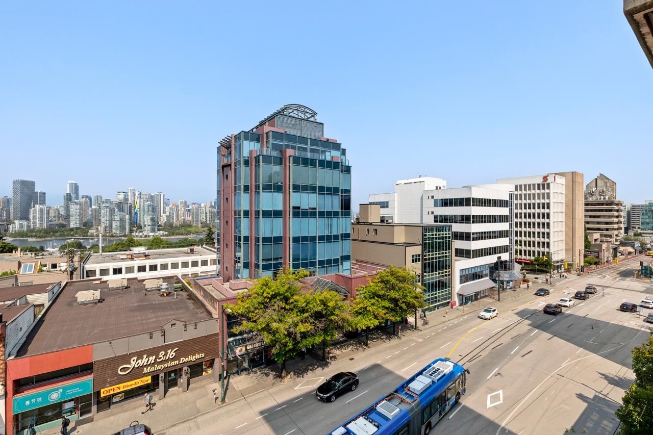 707-1068 W Broadway, Vancouver, BC, V6H 0A7 - 25