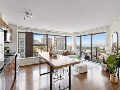 707-1068 W Broadway - 5