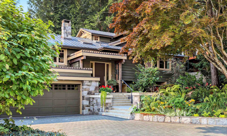 4613 Caulfeild Drive