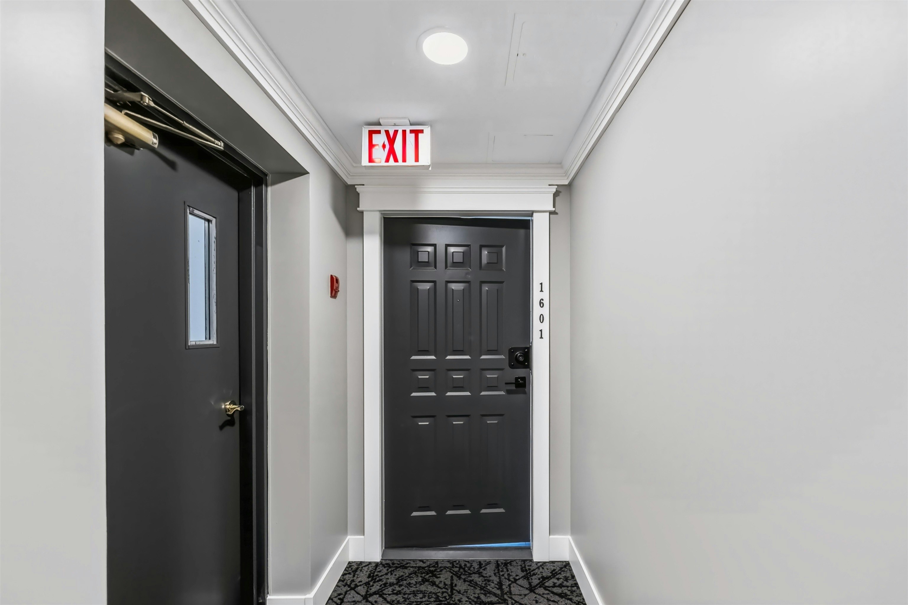 1601-3190 Gladwin Road - 2