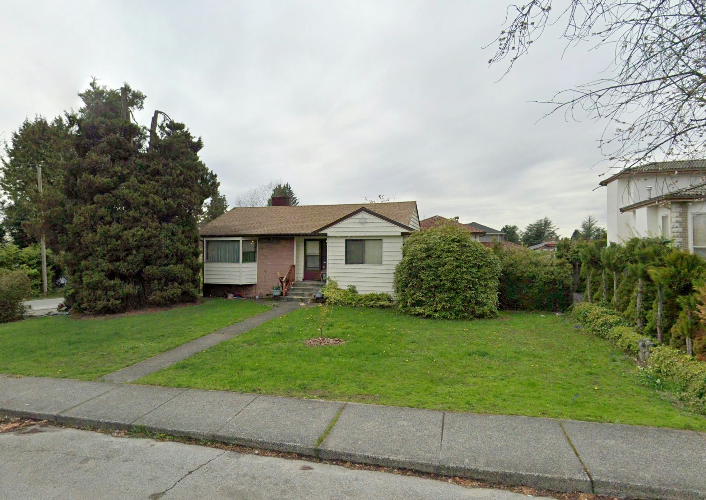 7187 Willingdon Avenue, Burnaby, BC, V5J 3R4