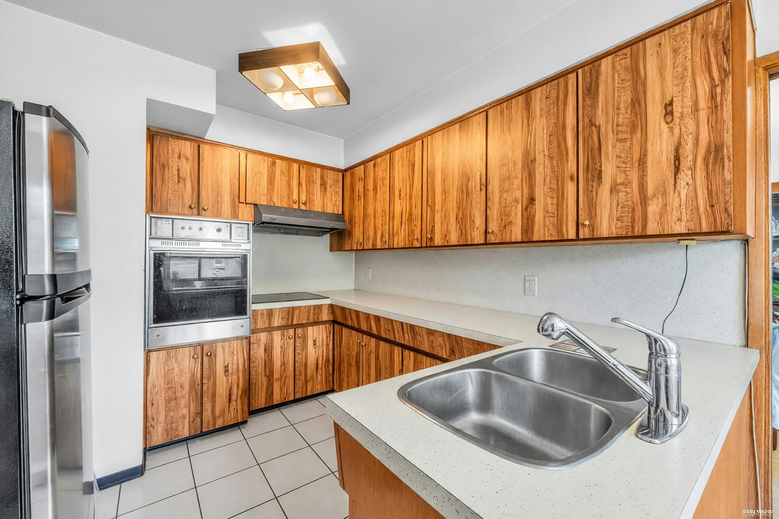 580 W 64th Avenue, Vancouver, BC, V6P 2K9 - 25