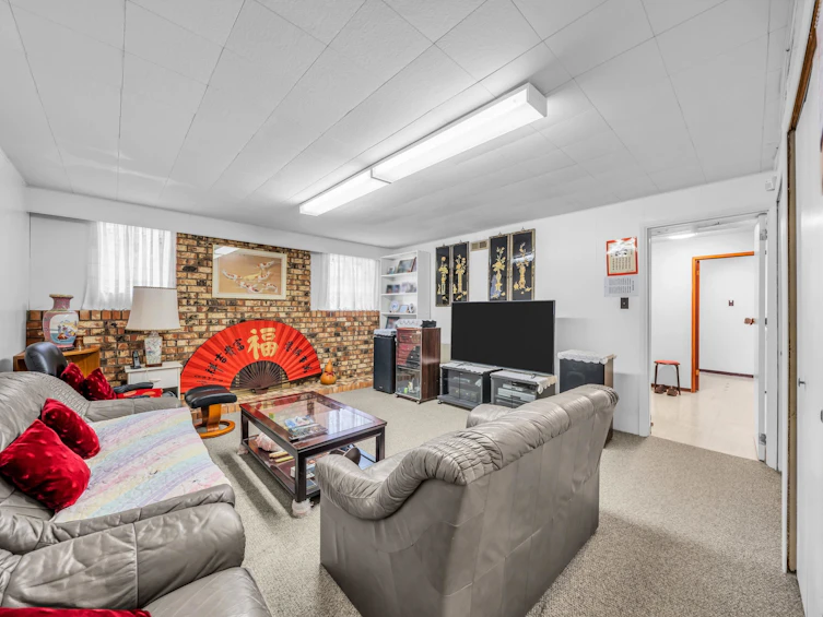 580 W 64th Avenue, Vancouver, BC, V6P 2K9 - 11