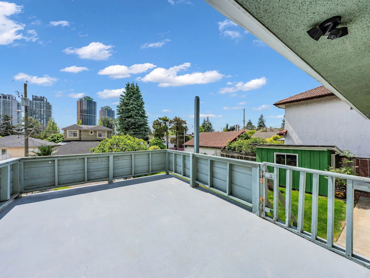 580 W 64th Avenue, Vancouver, BC, V6P 2K9 - 33