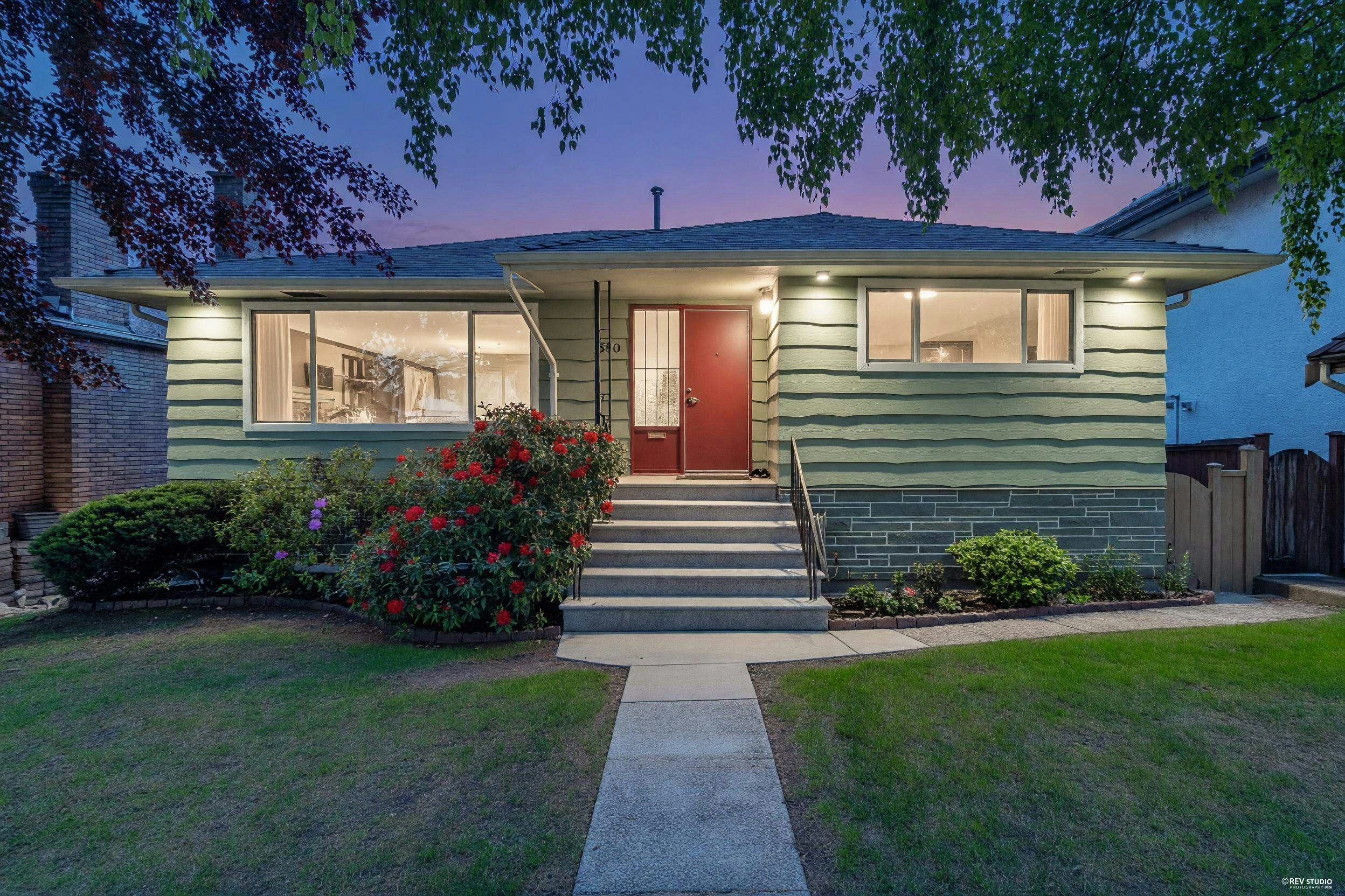 580 W 64th Avenue, Vancouver, BC, V6P 2K9