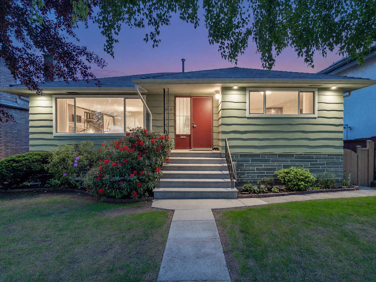 580 W 64th Avenue, Vancouver, BC, V6P 2K9 - 39