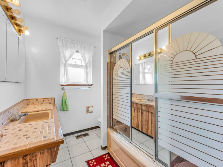 580 W 64th Avenue, Vancouver, BC, V6P 2K9 - 19