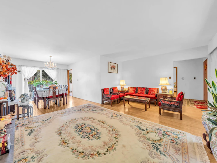 580 W 64th Avenue, Vancouver, BC, V6P 2K9 - 5