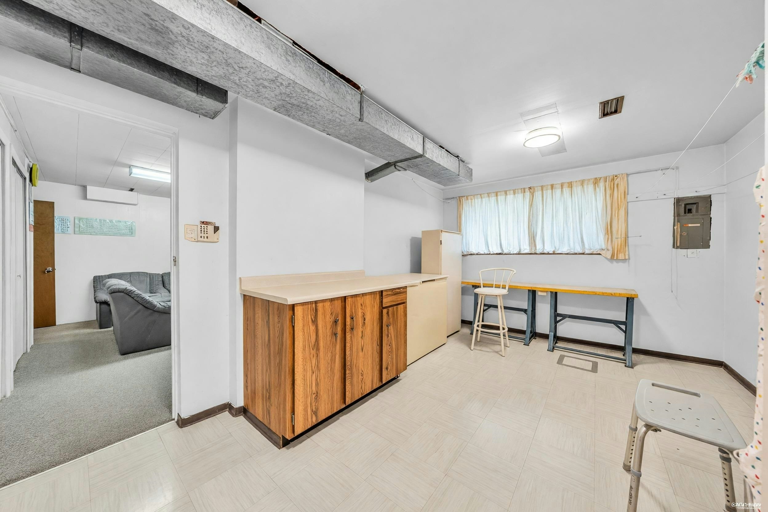 580 W 64th Avenue, Vancouver, BC, V6P 2K9 - 21