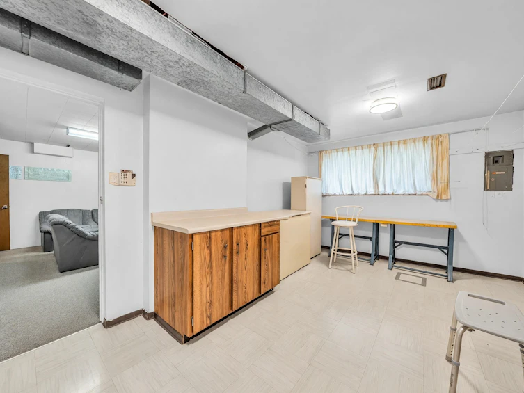 580 W 64th Avenue, Vancouver, BC, V6P 2K9 - 21