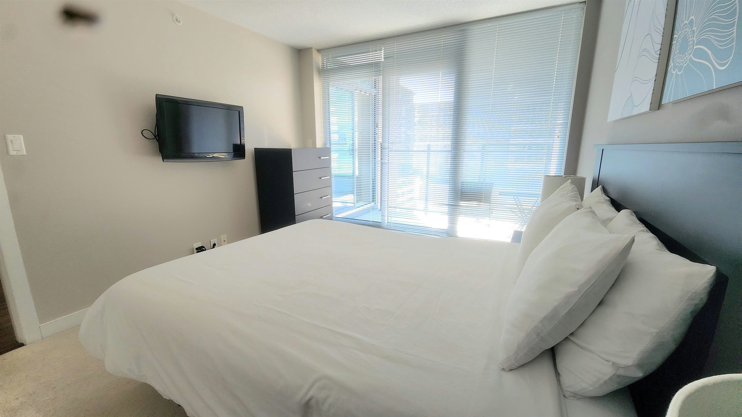 907-8033 Saba Road, Richmond, BC, V6Y 4M8 - 8