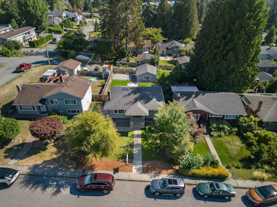 409 W 27th Street - 4