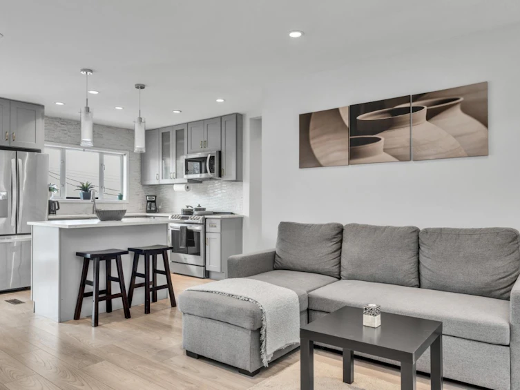 409 W 27th Street, North Vancouver, BC, V7N 2H7 - 15