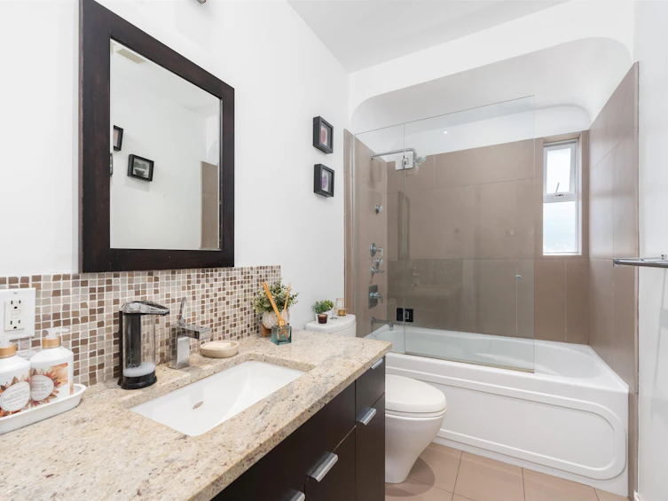 409 W 27th Street, North Vancouver, BC, V7N 2H7 - 28