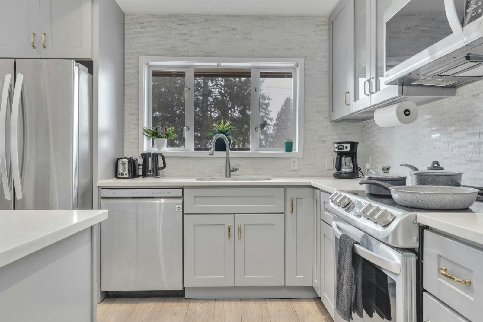 409 W 27th Street, North Vancouver, BC, V7N 2H7 - 18