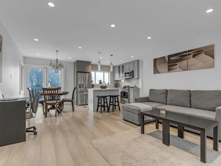 409 W 27th Street, North Vancouver, BC, V7N 2H7 - 7