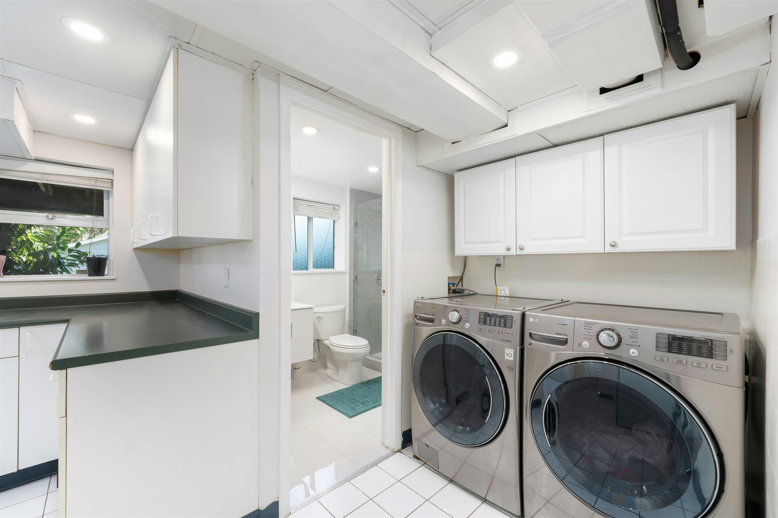 409 W 27th Street, North Vancouver, BC, V7N 2H7 - 35