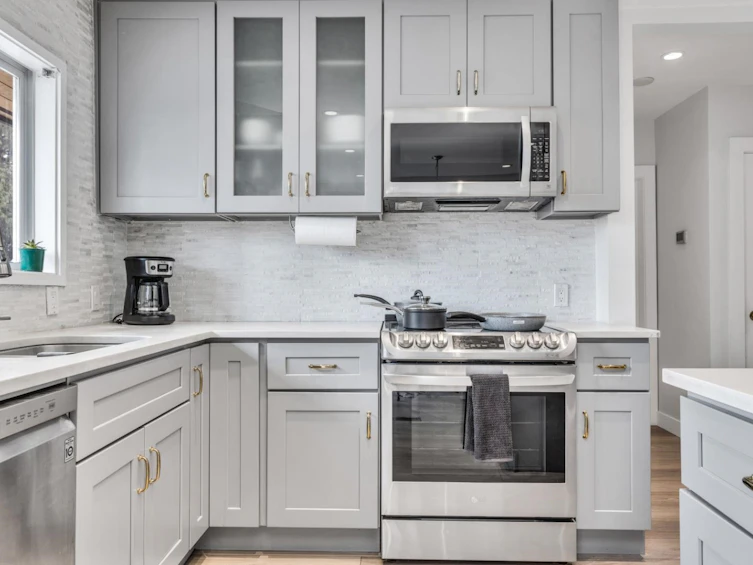 409 W 27th Street, North Vancouver, BC, V7N 2H7 - 17