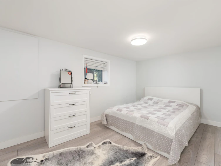 409 W 27th Street, North Vancouver, BC, V7N 2H7 - 31