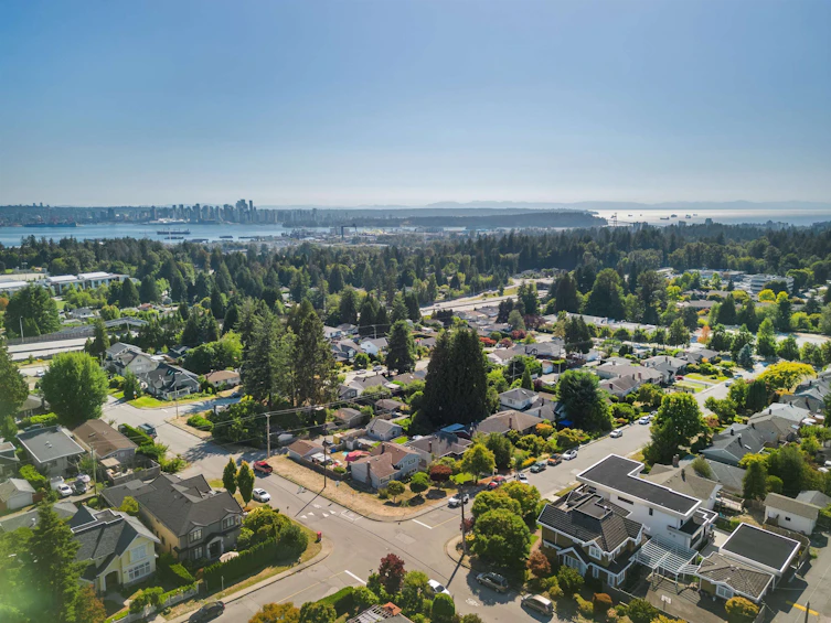 409 W 27th Street, North Vancouver, BC, V7N 2H7 - 6